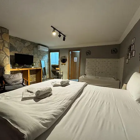 Oda ve Kahvaltı Tas Mahall Luxury