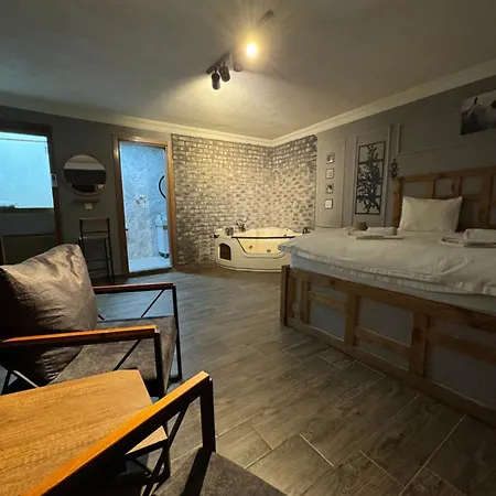 Tas Mahall Luxury 5* Ağva