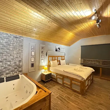 Tas Mahall Luxury 5*