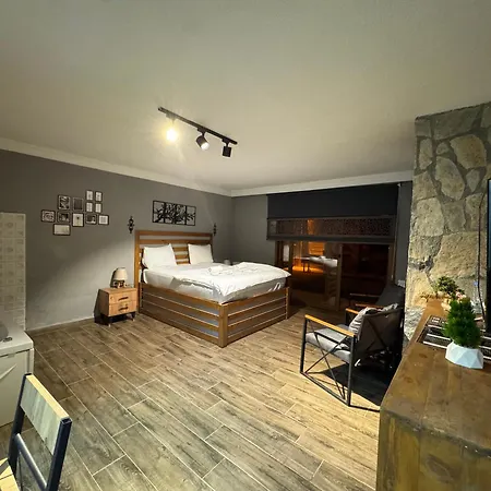 Tas Mahall Luxury Bed & Breakfast